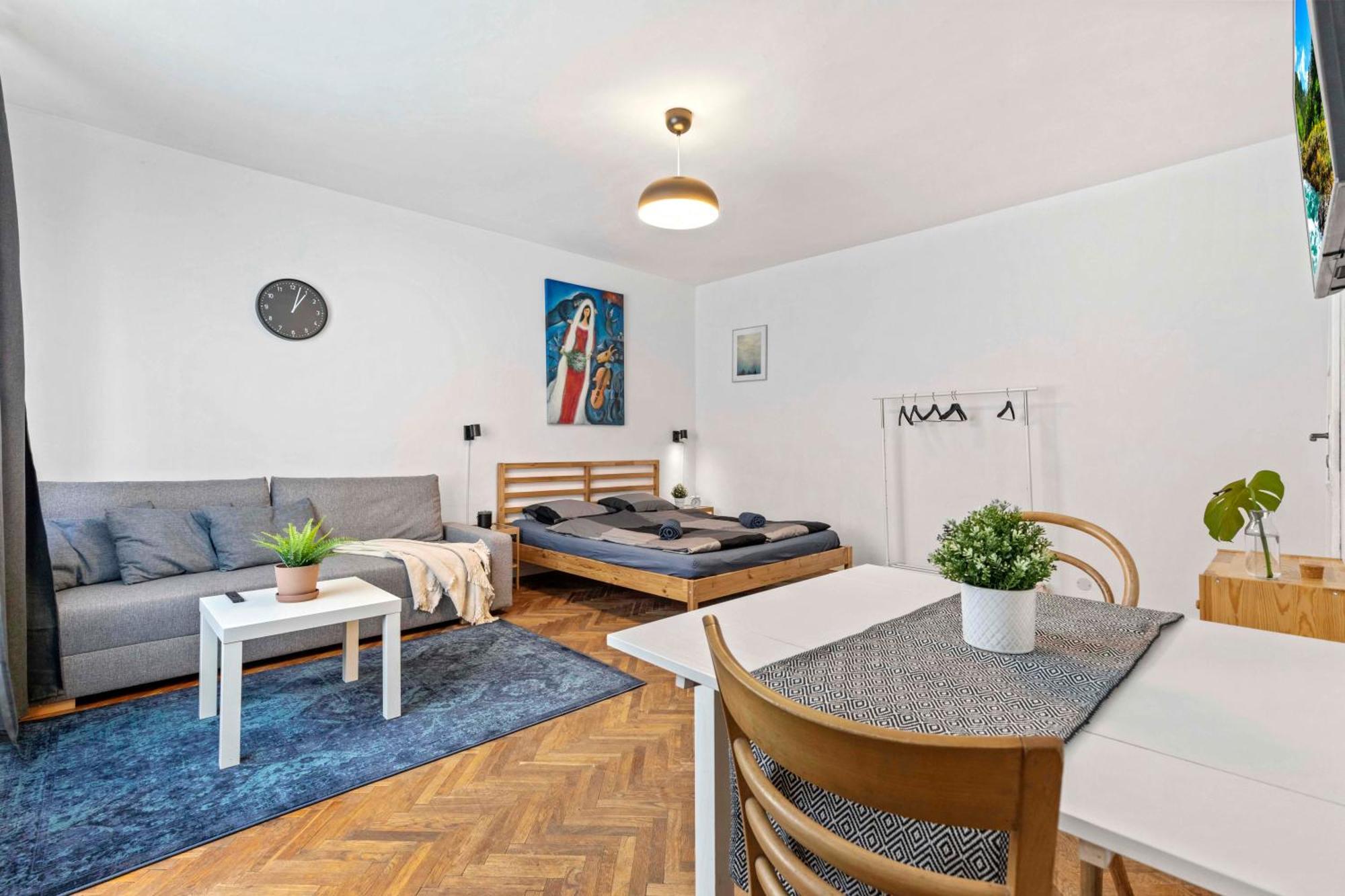 Cosy Studio 10 Min Center Bratislava Eksteriør billede