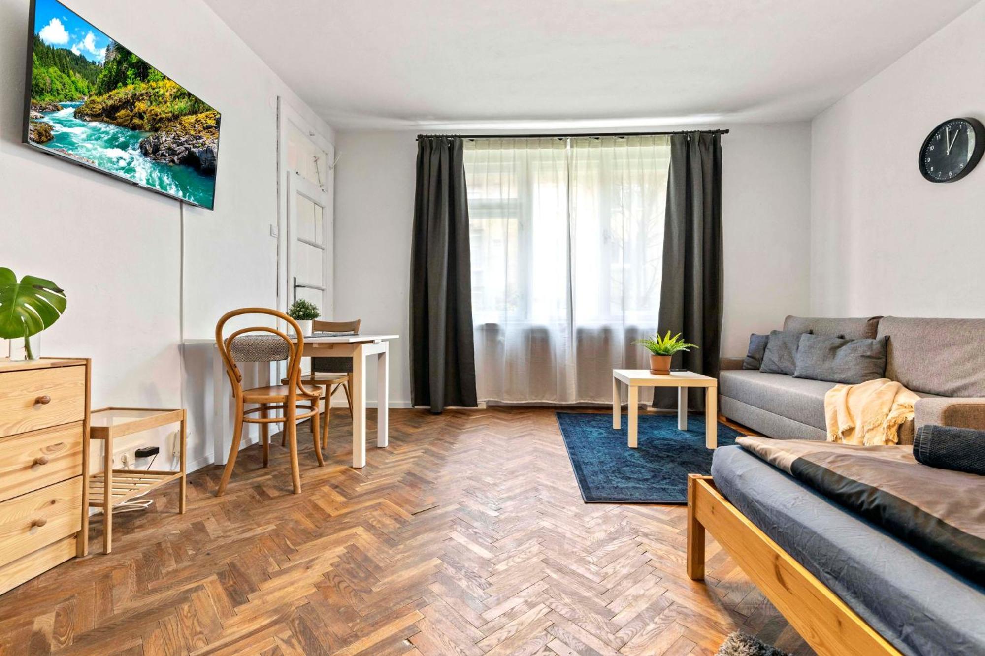 Cosy Studio 10 Min Center Bratislava Eksteriør billede